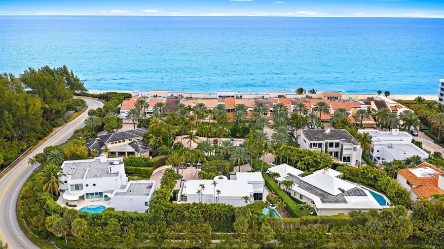 19 Sloans Curve Drive, Palm Beach, FL 33480 - #2