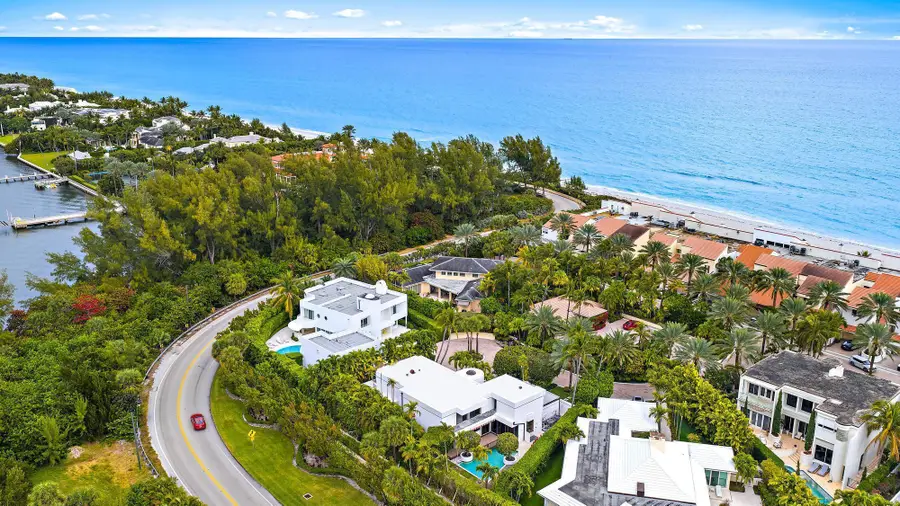 19 Sloans Curve Drive, Palm Beach, FL 33480 - #3