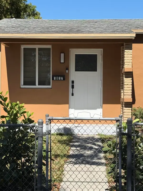 1017 Hampton Road, West Palm Beach, FL 33405