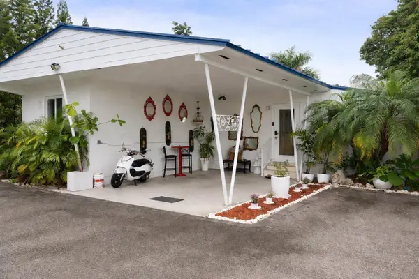 1281 NW 31st Avenue Rear Avenue, Miami, FL 33125