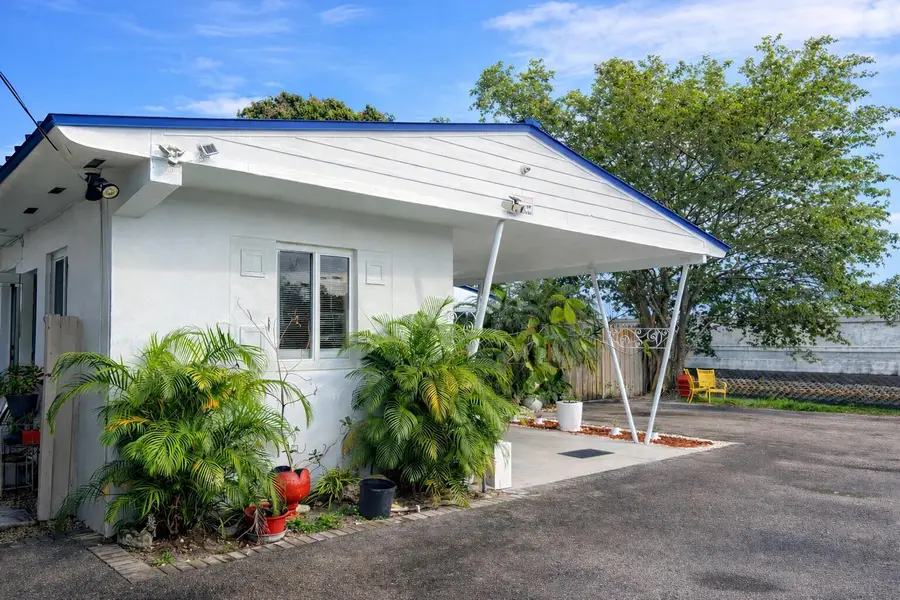 1281 NW 31st Avenue Rear Avenue, Miami, FL 33125 - #2