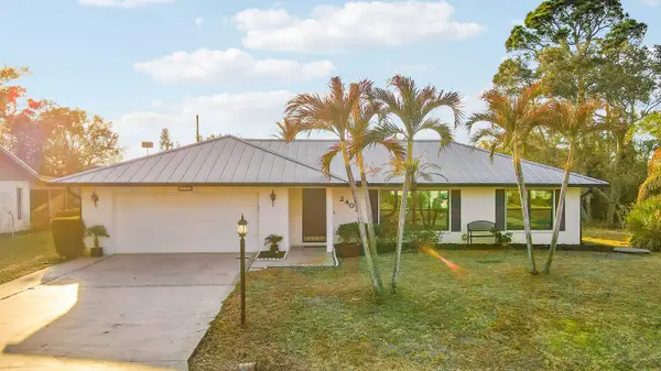 2402 SE Alden Street, Port St Lucie, FL 34984