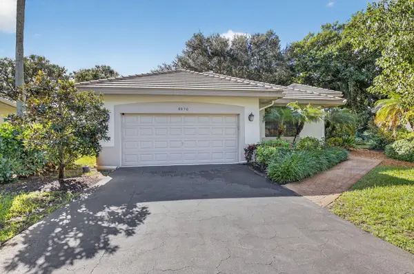 4970 Pine Tree Drive #4970, Boynton Beach, FL 33436