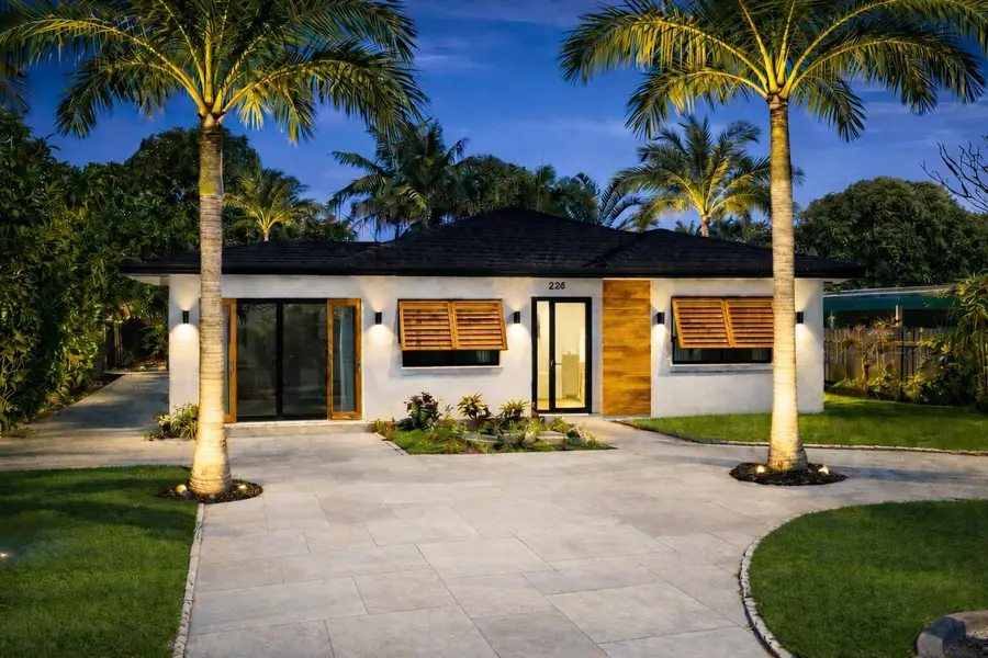 225 Plymouth Road, West Palm Beach, FL 33405 - #2