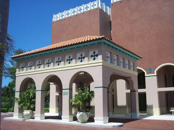 100 SE 5th Avenue #102, Boca Raton, FL 33432