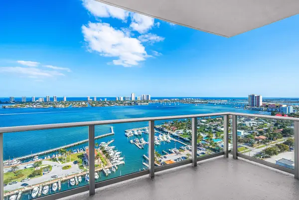 220 Lake Shore Drive #2202, West Palm Beach, FL 33403