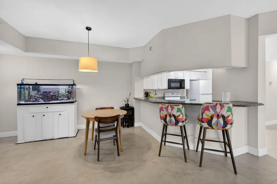 2727 Anzio Court #203, Palm Beach Gardens, FL 33410 - #3