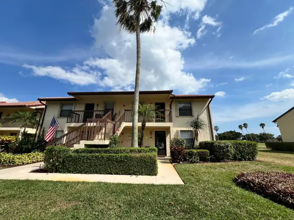 4682 Lucerne Lakes Boulevard #206, Lake Worth, FL 33467