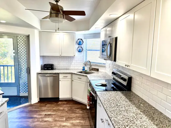 3524 Via Poinciana #505, Lake Worth, FL 33467