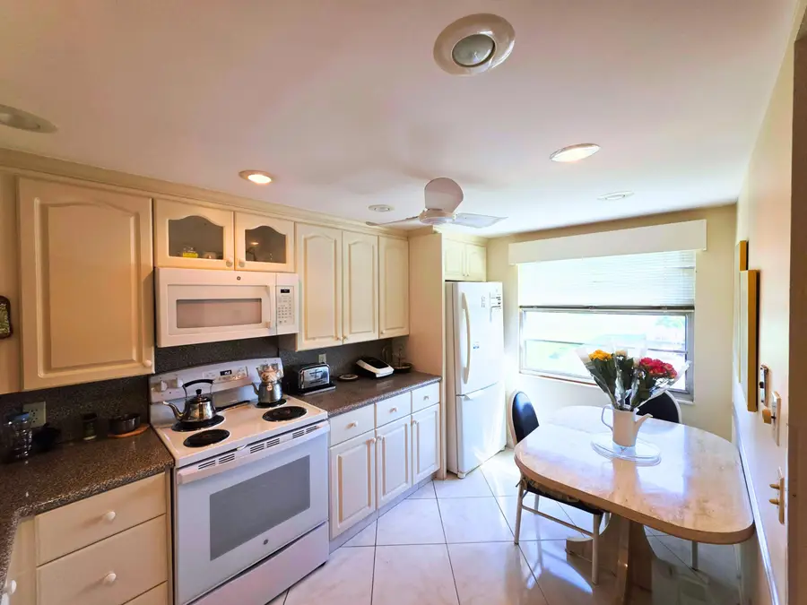 4037 Guilford C, Boca Raton, FL 33434 - #3