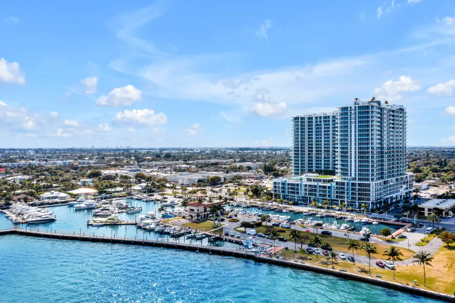 220 Lake Shore Drive #502, West Palm Beach, FL 33403 - #2