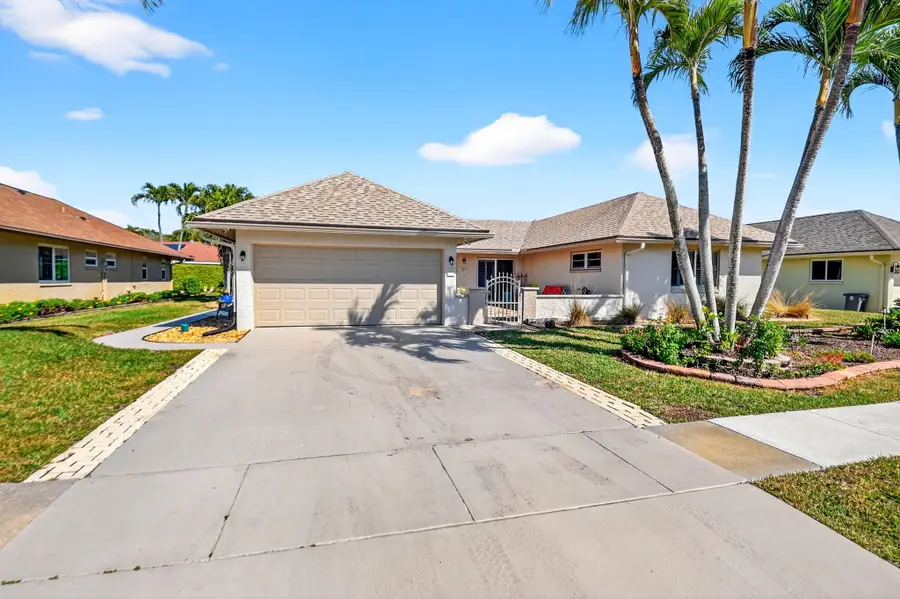 10265 Greentrail Drive N, Boynton Beach, FL 33436 - #3