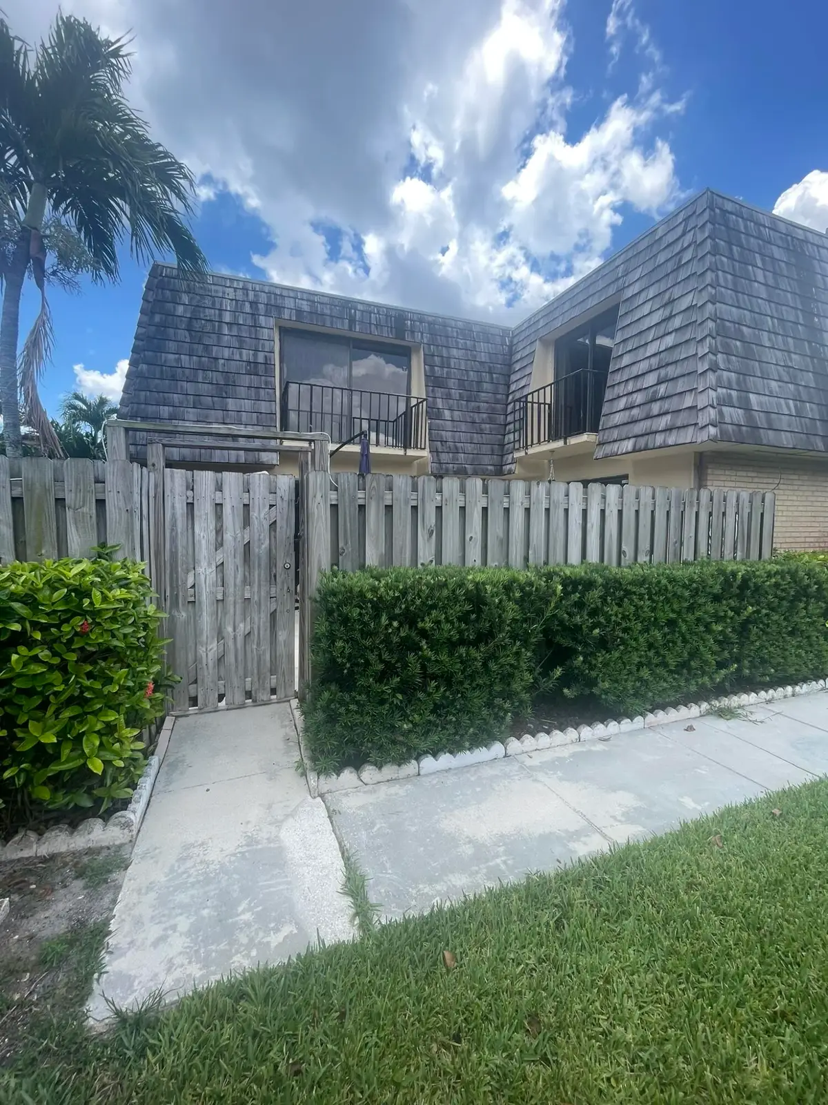 47 Lake Arbor Drive, Lake Worth Beach, FL 33461 - #1