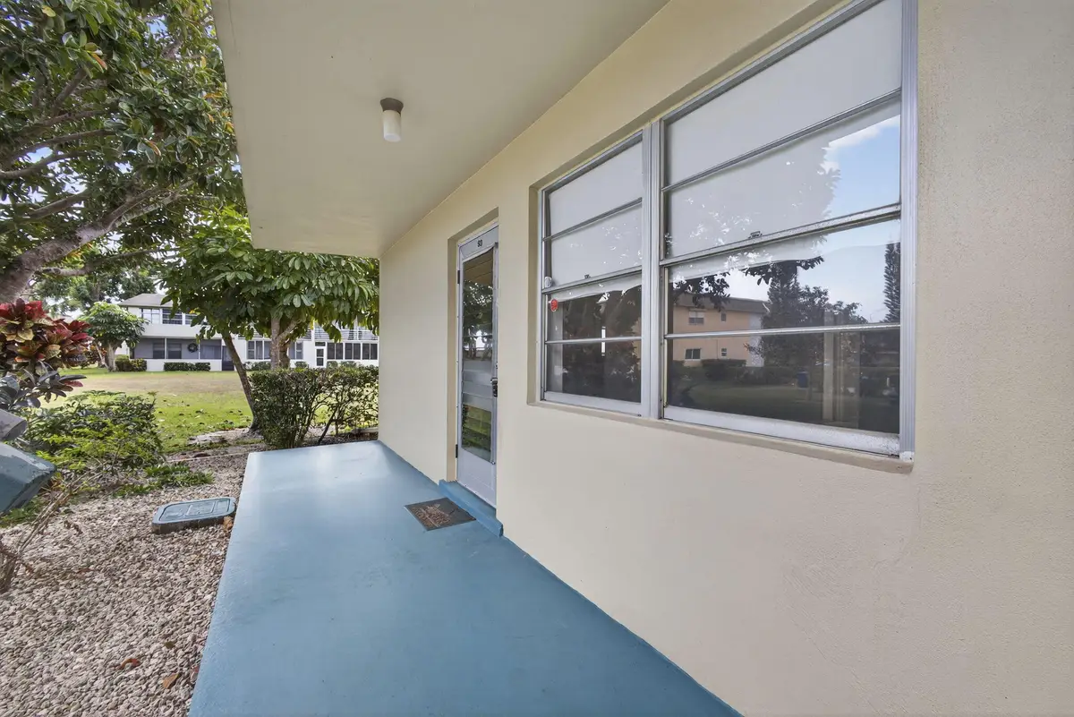 93 Dorchester E, West Palm Beach, FL 33417 - #1