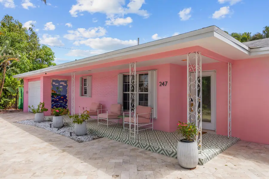 247 SE 3rd Avenue, Delray Beach, FL 33483 - #3