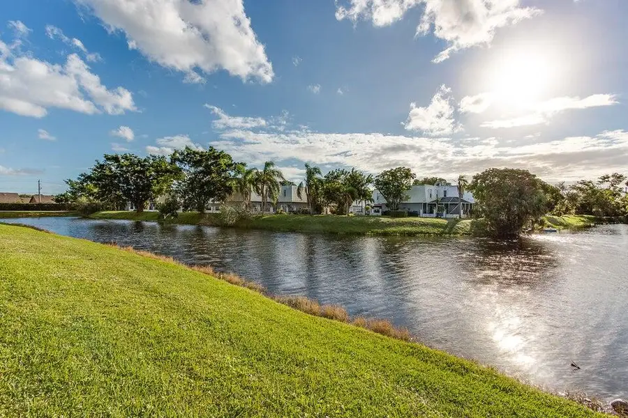 1608 Shaker Circle Circle, Wellington, FL 33414 - #3