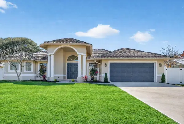 2846 SE Eagle Drive, Port St Lucie, FL 34984