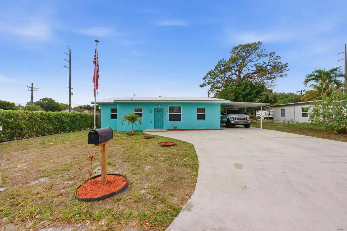 824 NW 4th Avenue, Boynton Beach, FL 33426 - #1