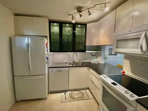 2616 N Garden Drive #204, Lake Worth, FL 33461