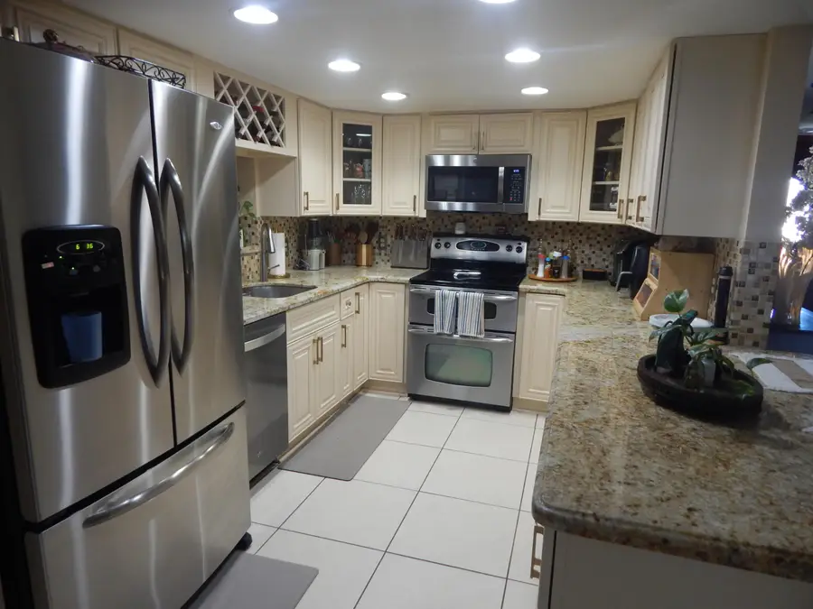 121 Granada Street, West Palm Beach, FL 33411 - #3