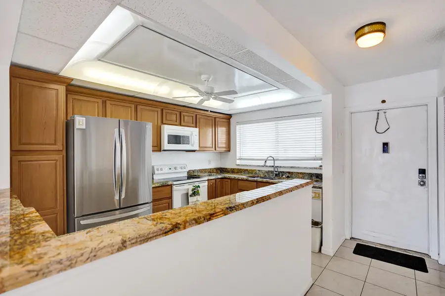 2012 S Federal Highway #404, Boynton Beach, FL 33435 - #2