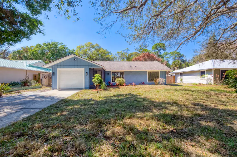 945 SW 33rd Avenue, Vero Beach, FL 32968 - #3