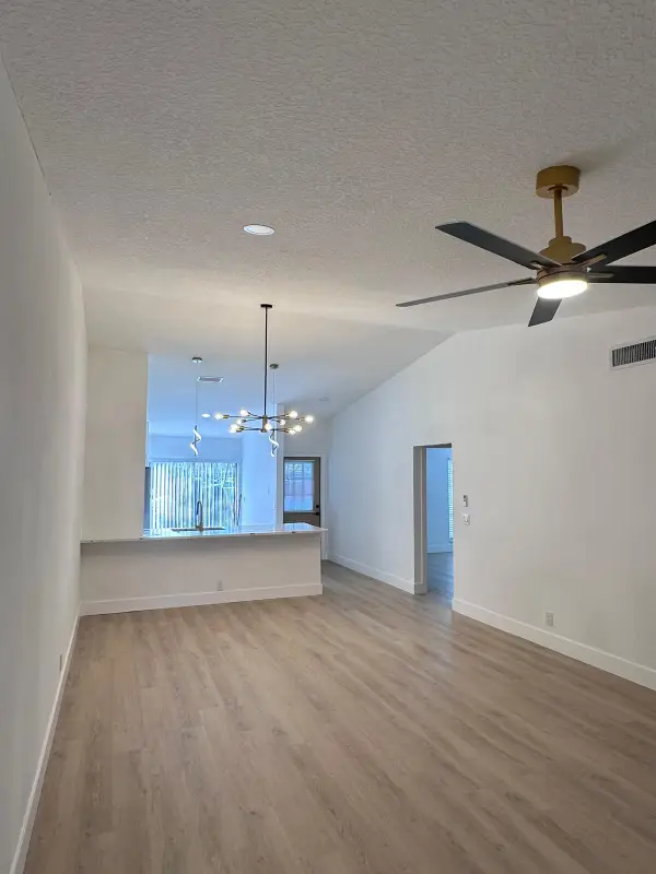 544 Shady Pine Way #A, Greenacres, FL 33415