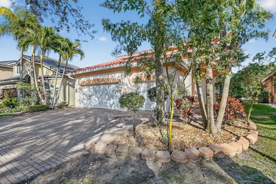 876 Gazetta Way, West Palm Beach, FL 33413 - #3