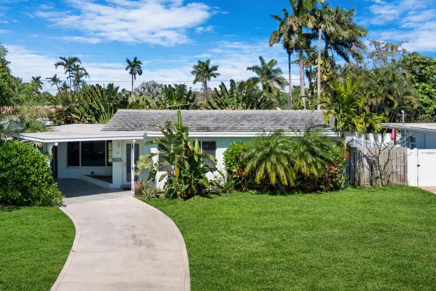 909 SE 16th Place, Deerfield Beach, FL 33441 - #2