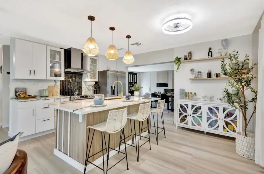 115 W 31st Court, Riviera Beach, FL 33404 - #3