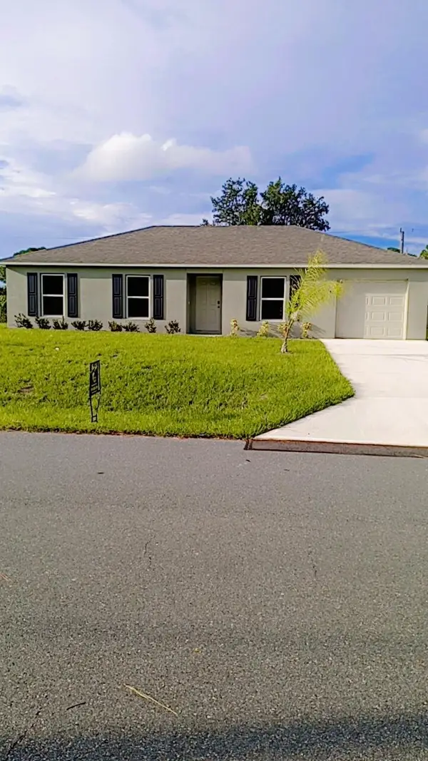 141 Ferguson Street Se, Palm Bay, FL 32909