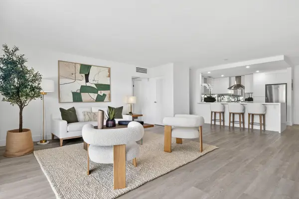 354 Chilean Avenue #4d, Palm Beach, FL 33480