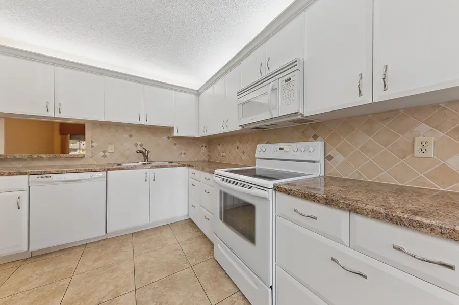 10197 Kinswood Road, Boynton Beach, FL 33437 - #3