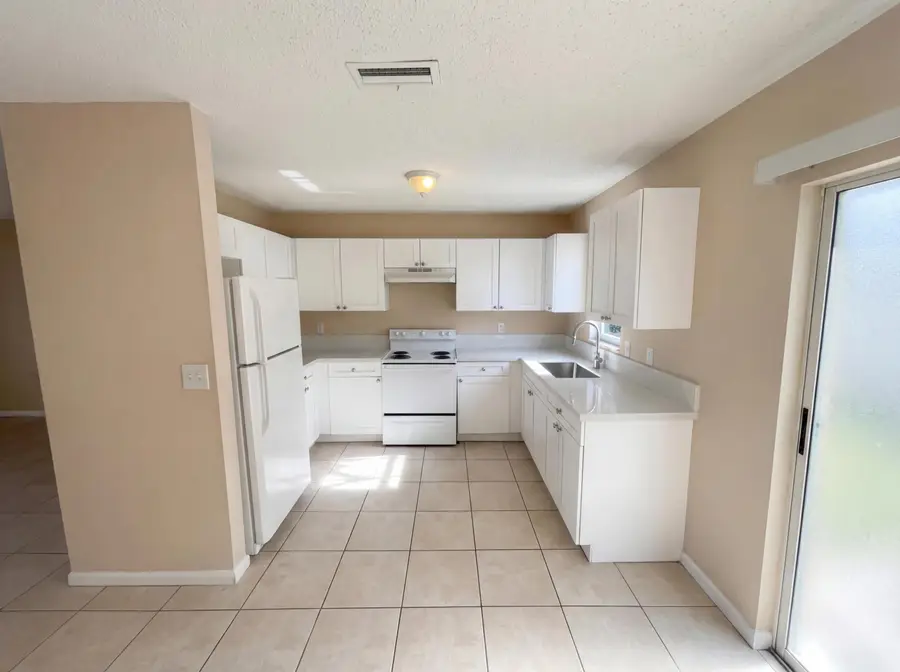 1118 SE Proctor Lane, Port Saint Lucie, FL 34983 - #2