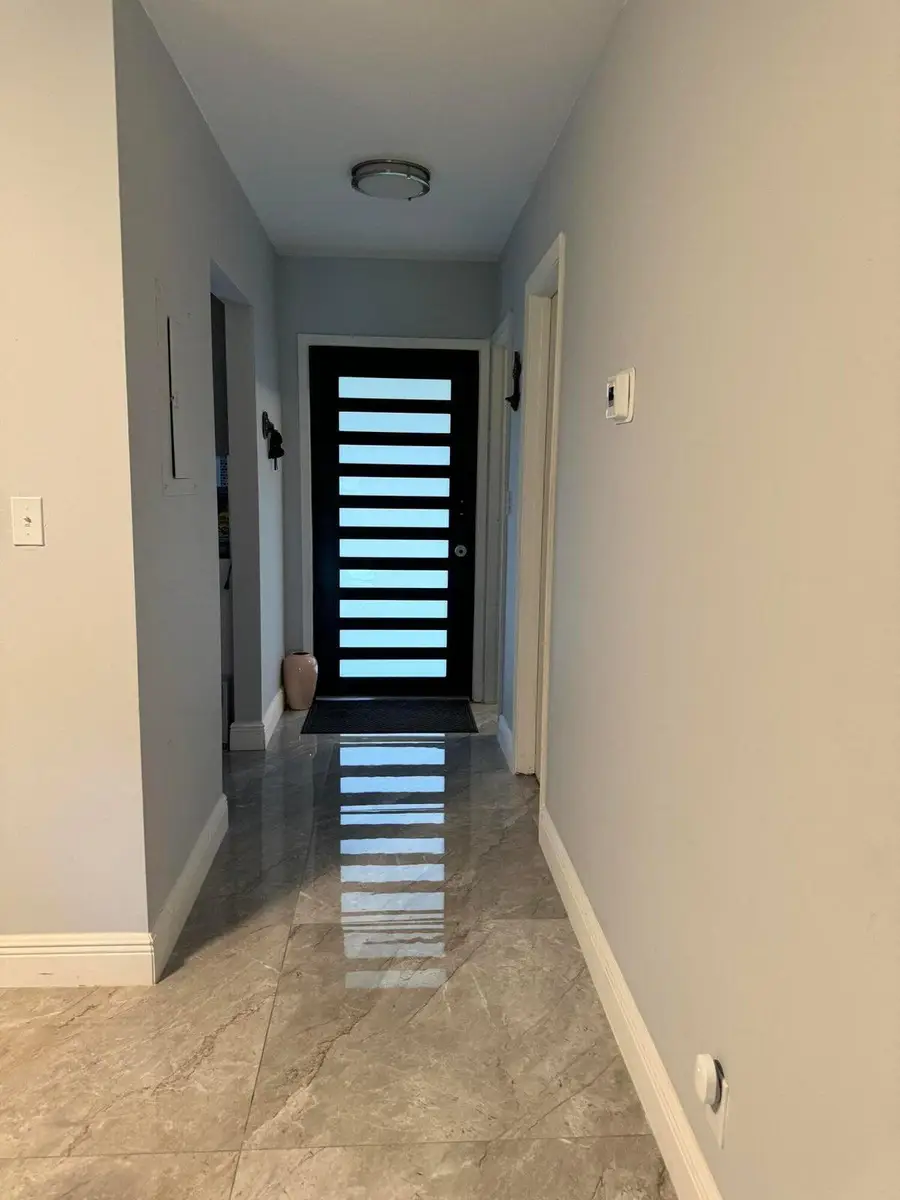 163 Lake Susan Lane, West Palm Beach, FL 33411 - #3