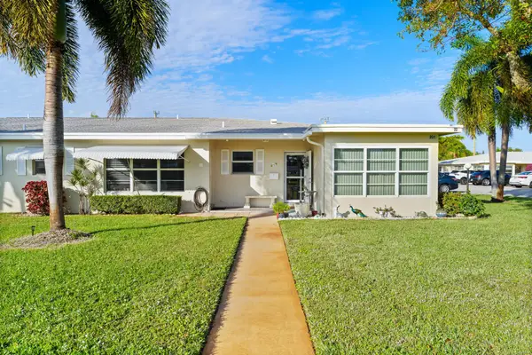 201 Country Lane #B, Boynton Beach, FL 33435