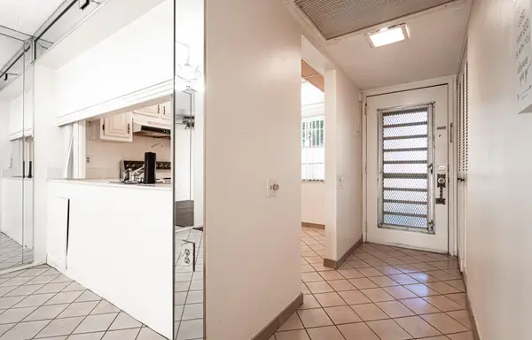 4602 Martinique Way #E1, Coconut Creek, FL 33066