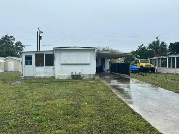 6950 SE Ridgeway Terrace, Hobe Sound, FL 33455