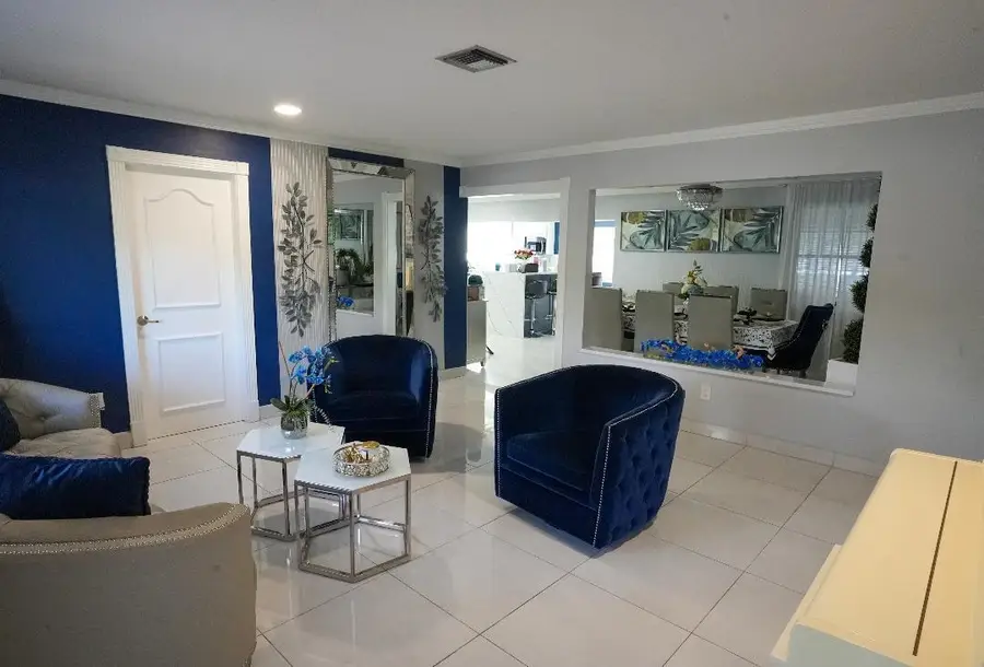 448 Alemeda Drive, Palm Springs, FL 33461 - #3