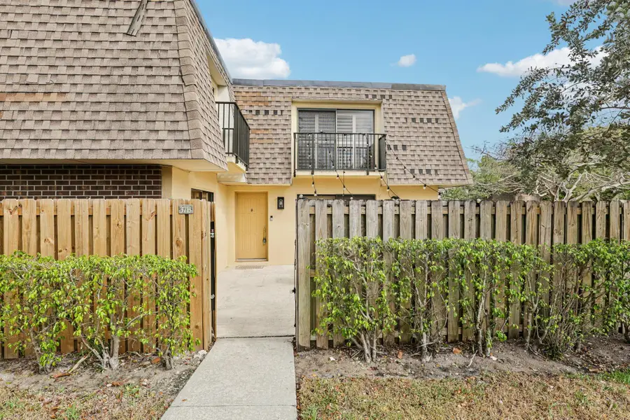 2911 SW 22nd Circle #37b, Delray Beach, FL 33445 - #3