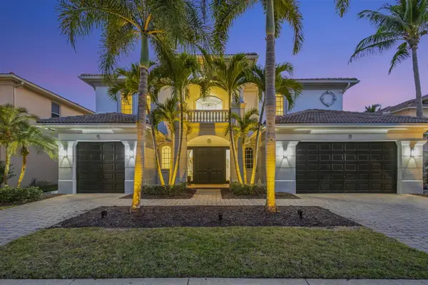 533 Edgebrook Lane, Royal Palm Beach, FL 33411