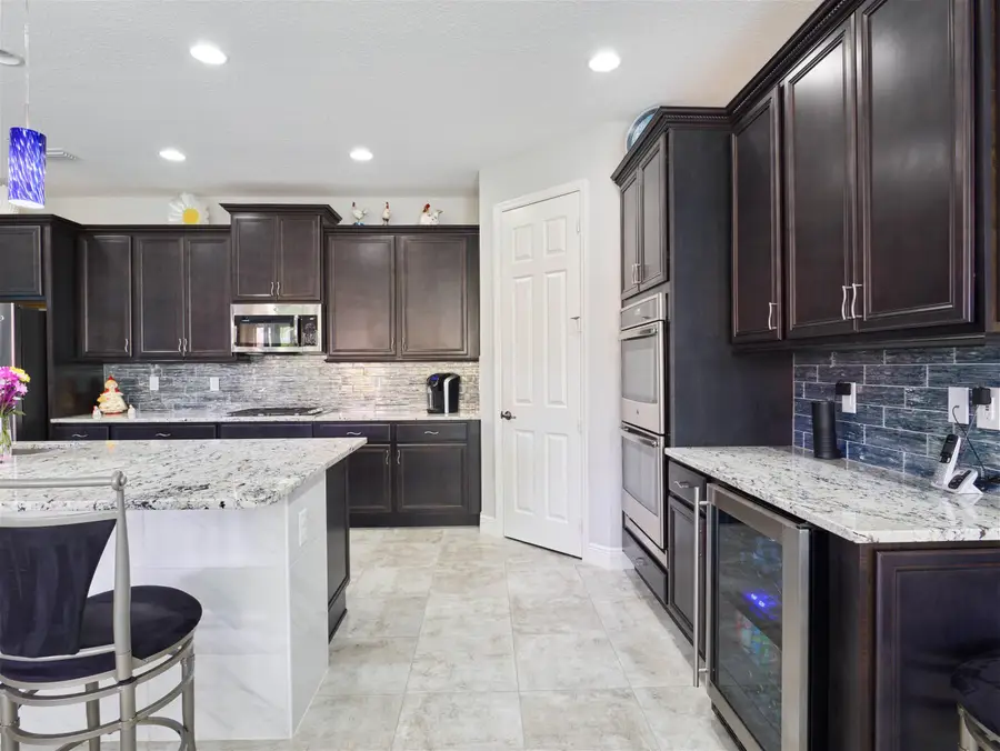 10095 SW Oak Tree Circle, Port Saint Lucie, FL 34987 - #3