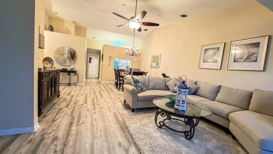 33 Sausalito Drive, Boynton Beach, FL 33436 - #2