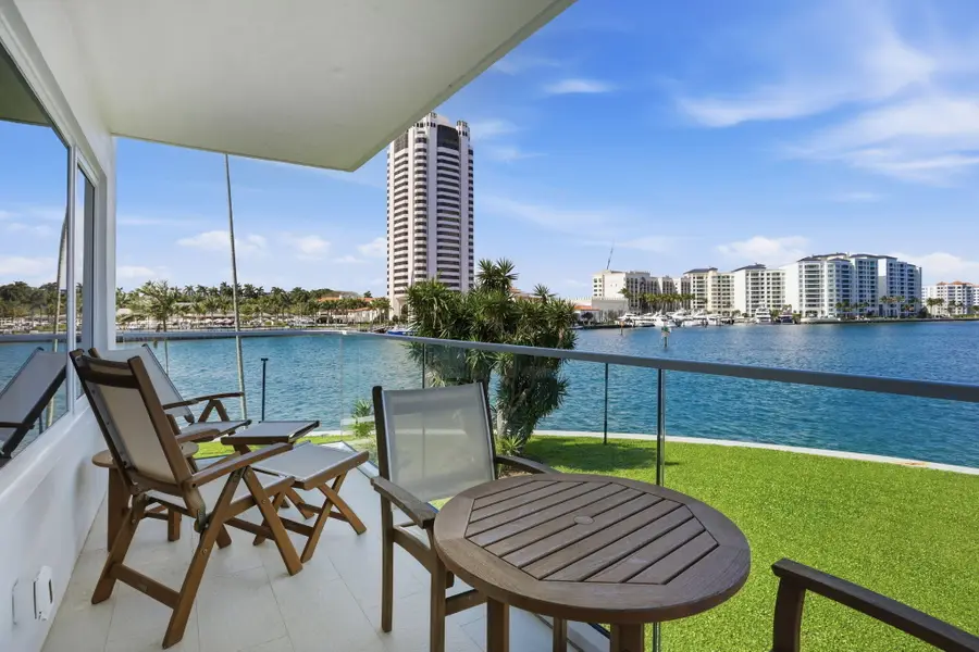 701 E Camino Real #2-J, Boca Raton, FL 33432 - #3