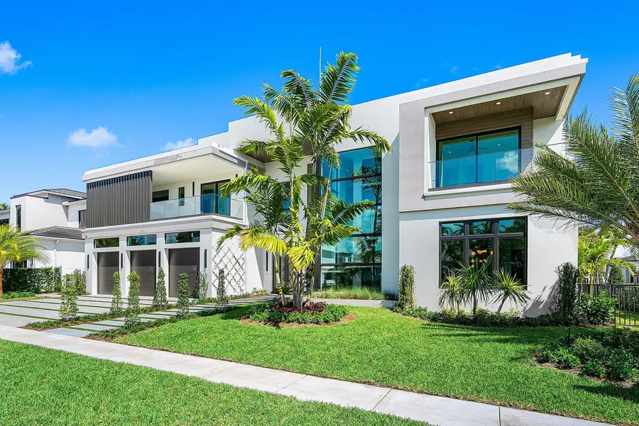 299 NE 7th Street, Boca Raton, FL 33432 - #3