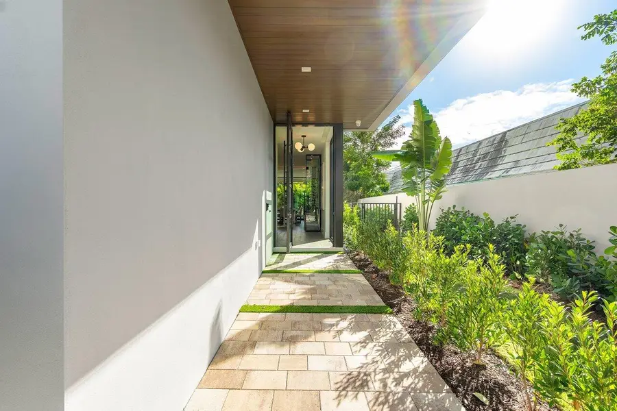 130 NE Wavecrest Way, Boca Raton, FL 33432 - #3