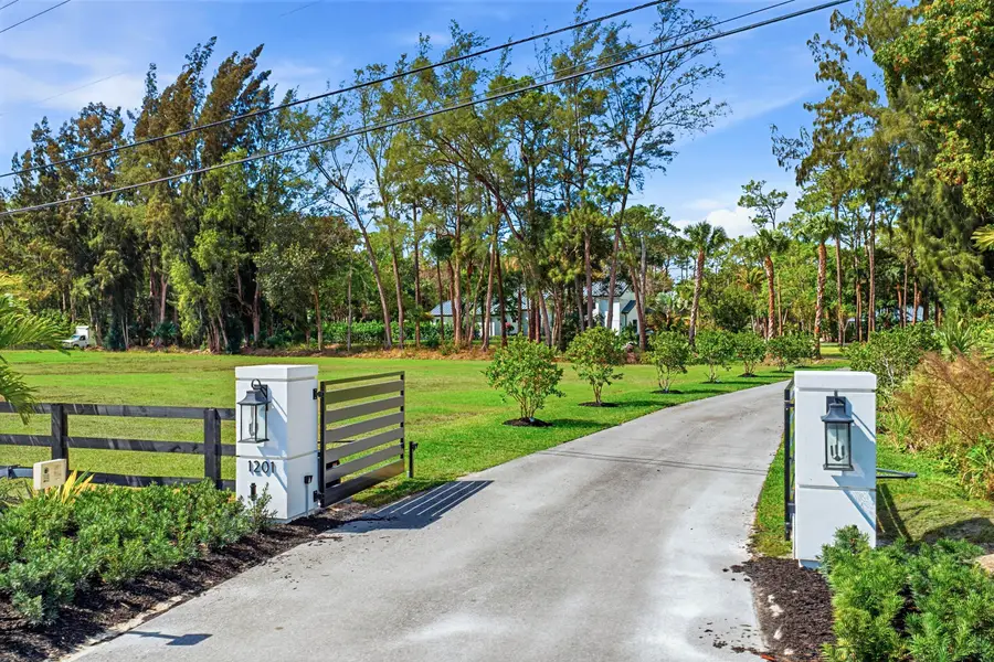 1201 F Road, Loxahatchee Groves, FL 33470 - #3
