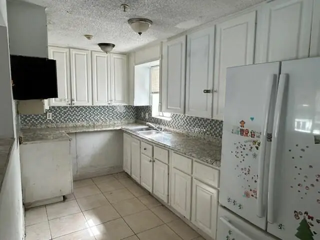 2000 Longwood Road, West Palm Beach, FL 33409 - #2