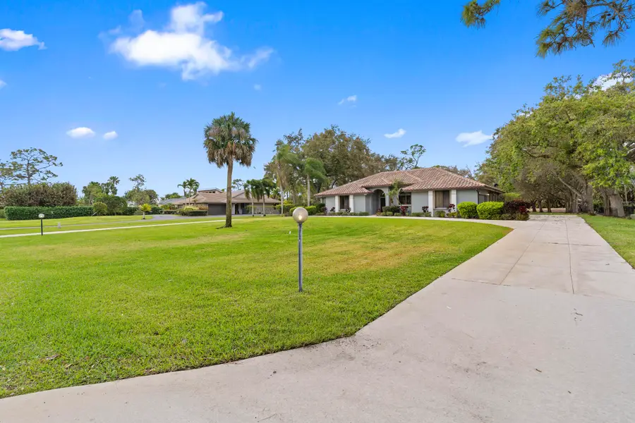 9425 Dundee Drive, Lake Worth, FL 33467 - #2