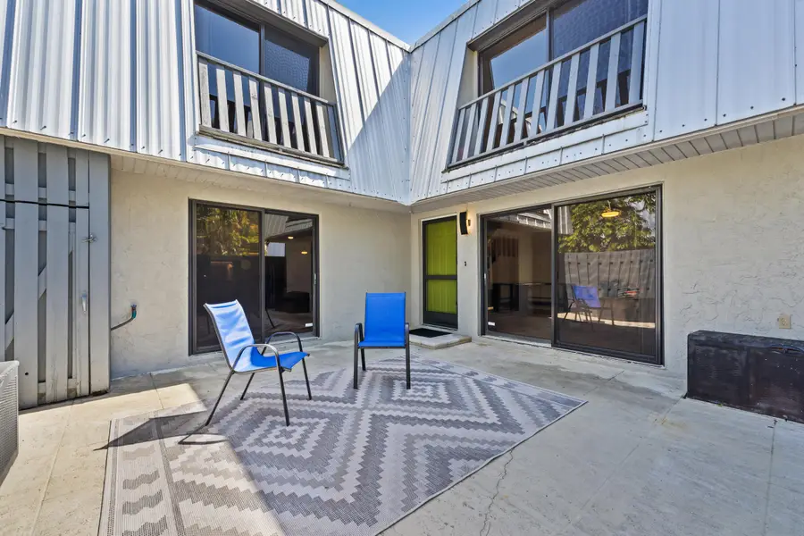 3852 SE Jefferson Street, Stuart, FL 34997 - #3